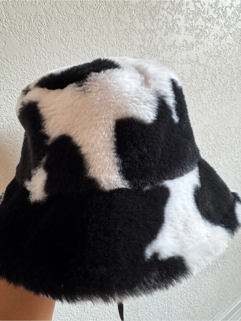 Faux Fur Cow Print Bucket Hat - Black & White